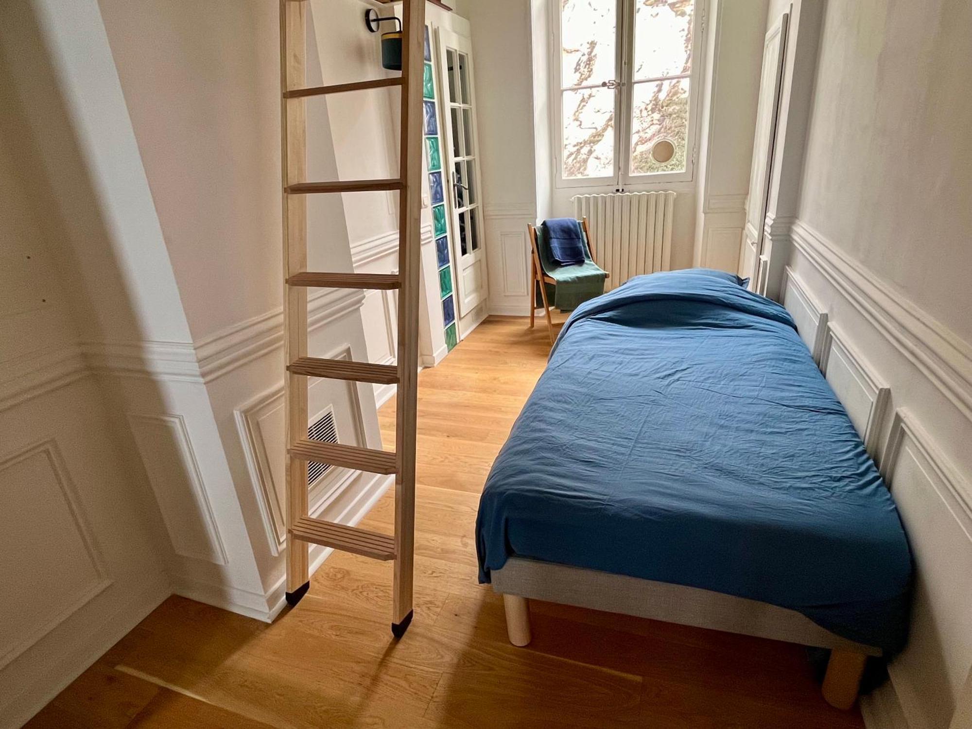 Appartement Sur La Corniche Kennedy Face A La Mer Марсилия Екстериор снимка